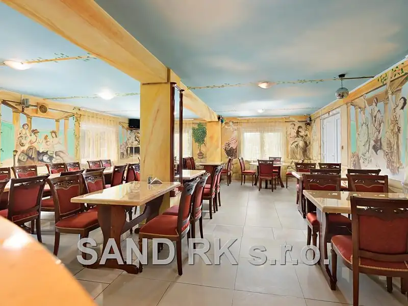 Prodej restaurace 622 m², Puclice – náhled fotky 1