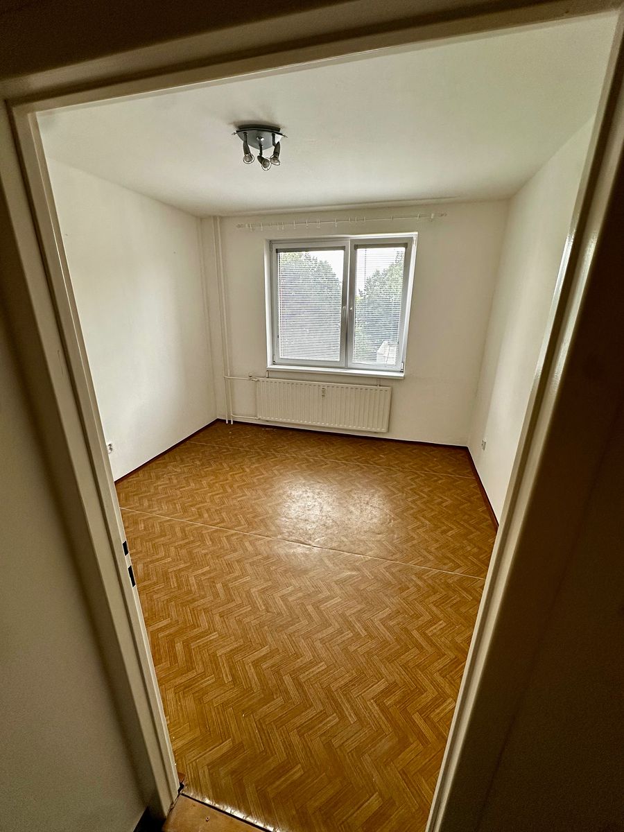 Pronájem bytu 4+1 83 m² – fotografie 3