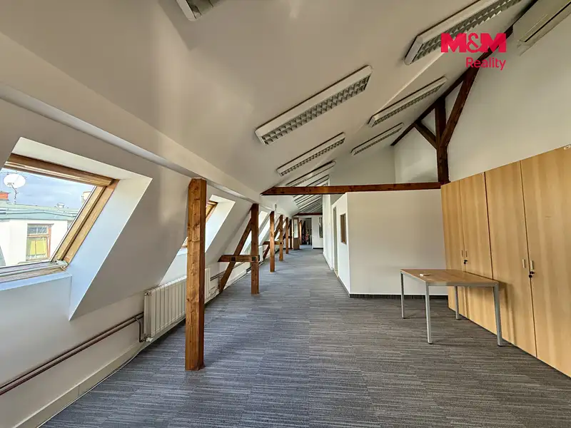 Pronájem kanceláře 275 m², Ostrava – náhled fotky 3