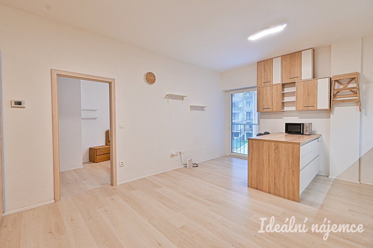 Pronájem bytu 2+kk 49 m² – fotografie 5