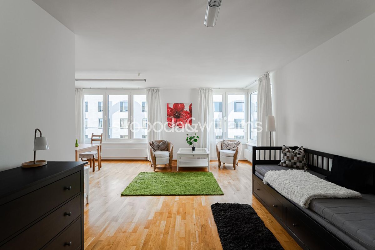 Pronájem bytu 2+kk 82 m²