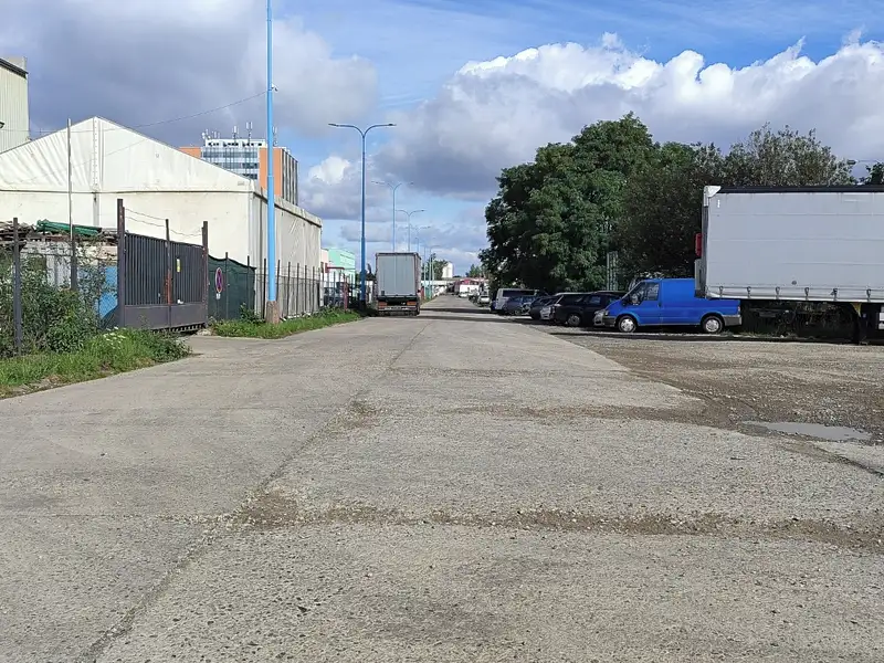Pronájem komerčního pozemku 400 m², Praha – náhled fotky 3
