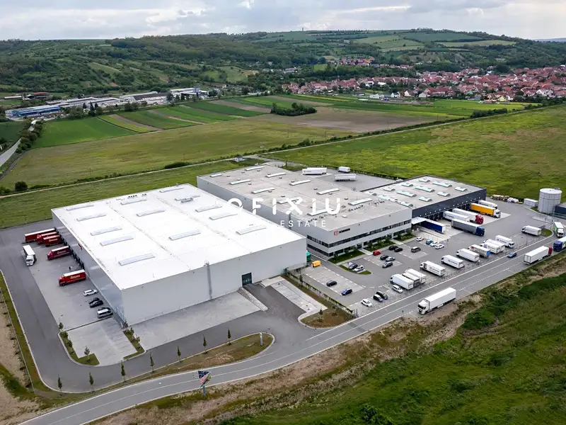 Pronájem skladového prostoru 8000 m², Hustopeče – náhled fotky 3
