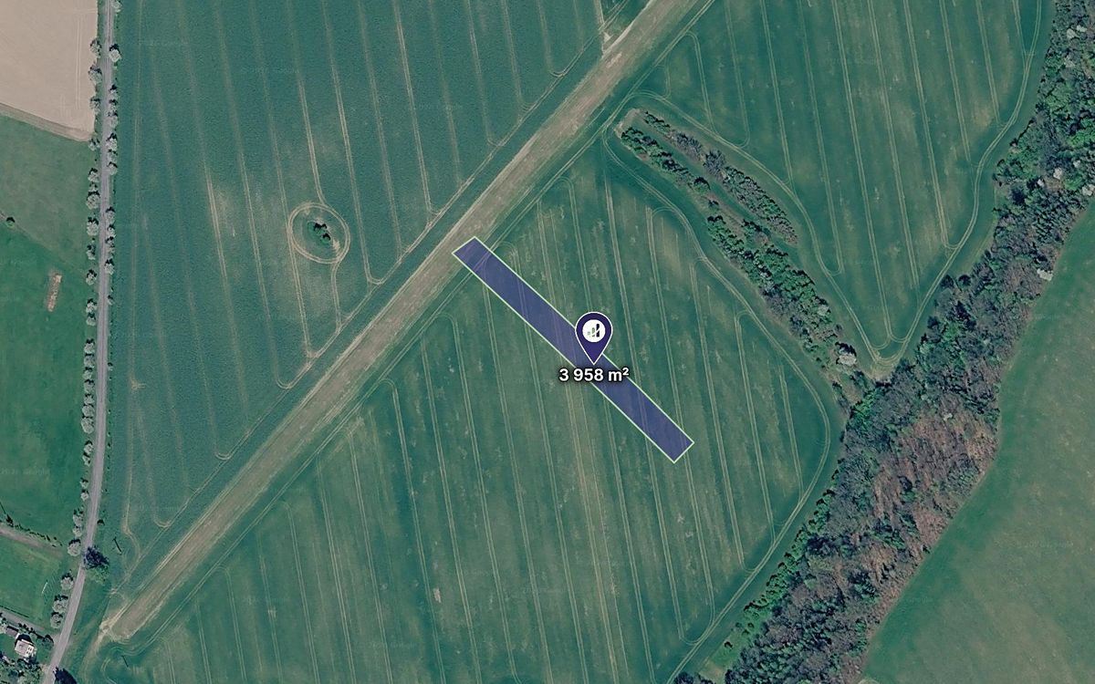 Prodej pole 3958 m²