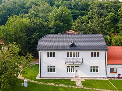 Prodej rodinného domu 228 m², pozemek 874 m²
