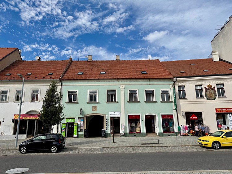 Комерційне приміщення в оренду, 25 м² (1 з 7)