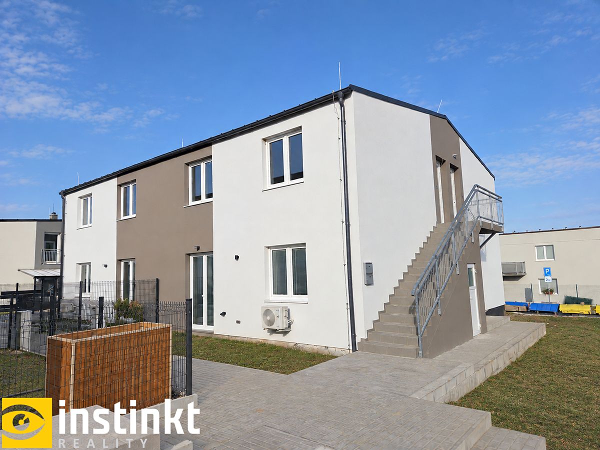 Pronájem bytu 2+kk 43 m²