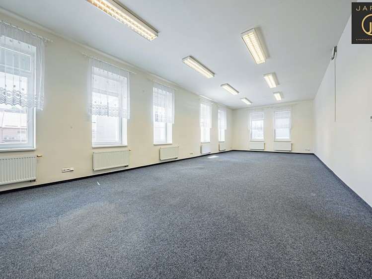 Gewerbefläche zum Kauf, 851 m² (20 von 28)