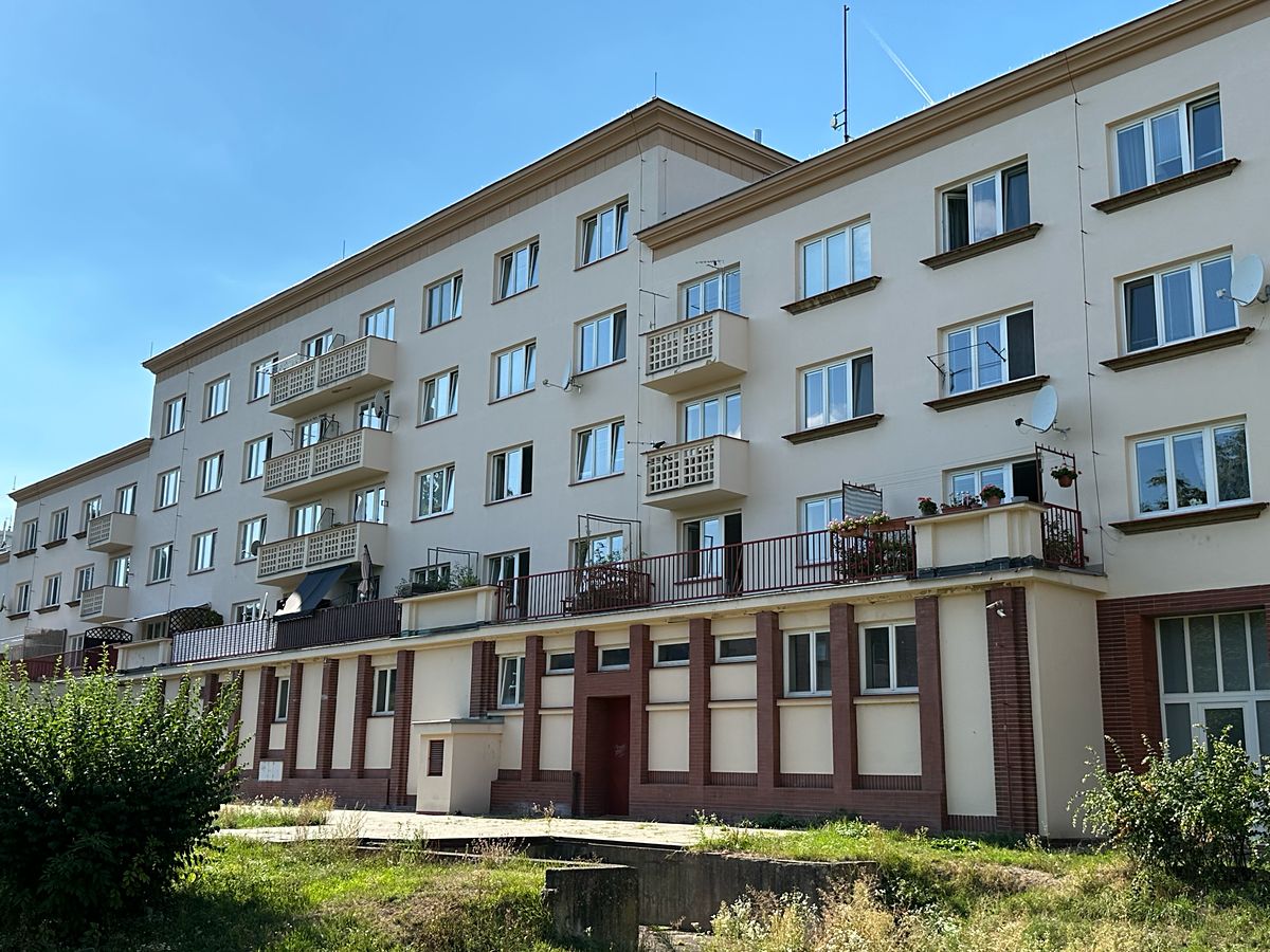 Pronájem bytu 2+1 58 m² – fotografie 2