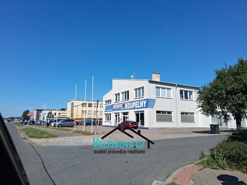 Pronájem výrobní haly, prostoru 80 m², Kroměříž – náhled fotky 1