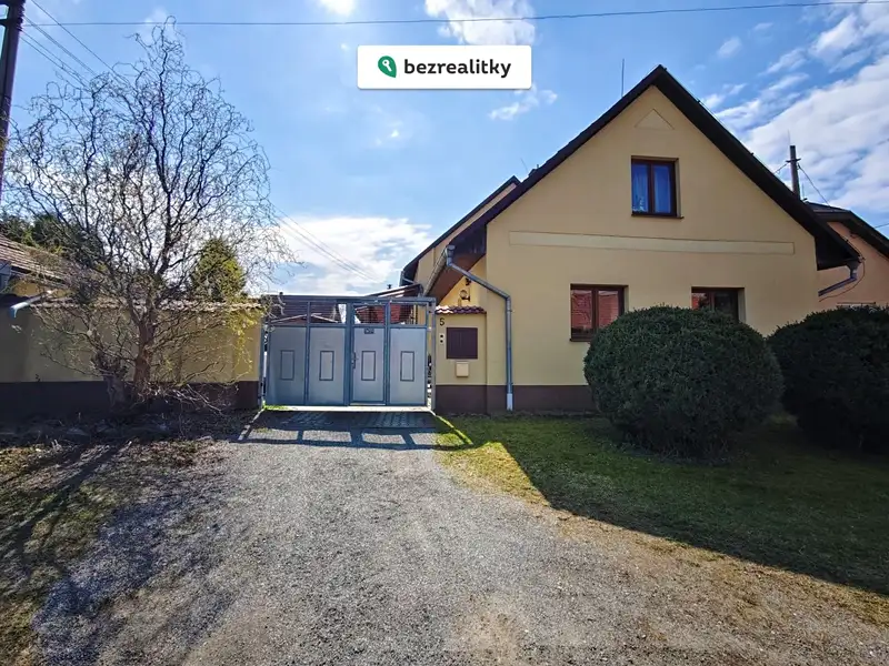 Prodej rodinného domu 206 m², pozemek 1450 m², Říčany – náhled fotky 2