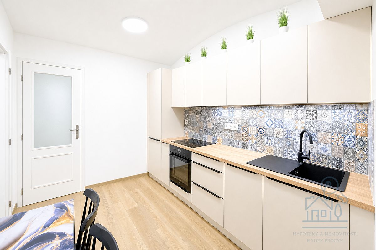 Prodej bytu 2+kk 33 m² – fotografie 2