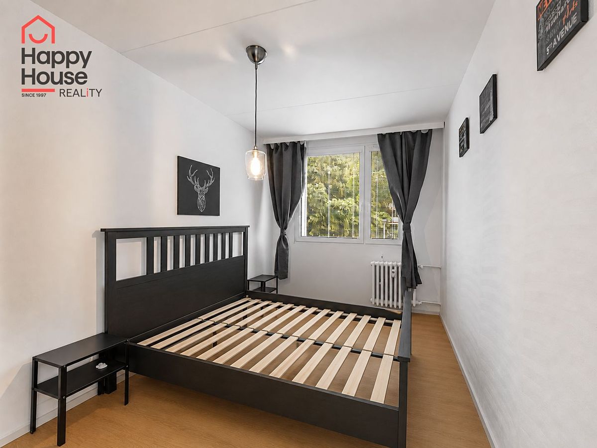 Pronájem bytu 2+kk 43 m² – fotografie 4