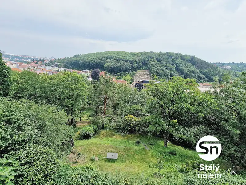 Prodej bytu 4+kk 133 m², Praha – náhled fotky 2