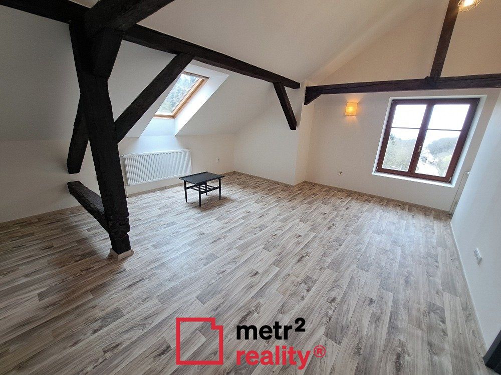 Pronájem bytu 2+kk 64 m² – fotografie 2