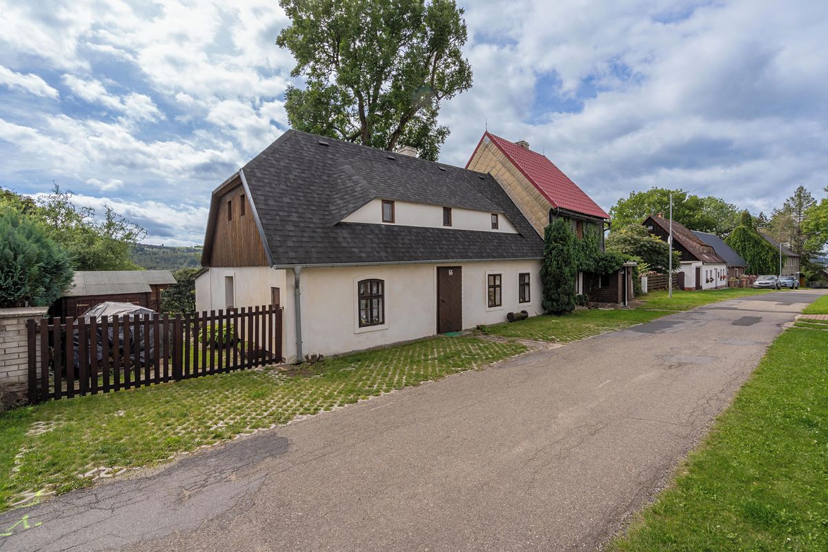 Prodej chalupy 145 m², pozemek 513 m²