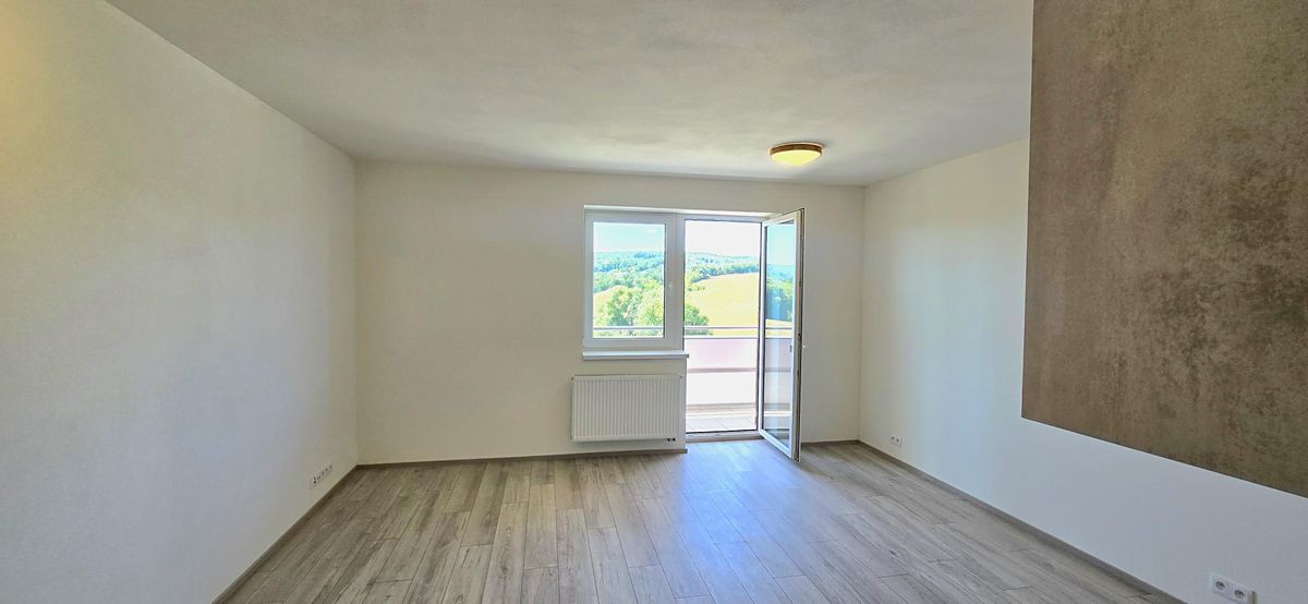 Pronájem bytu 1+kk 39 m² – fotografie 5