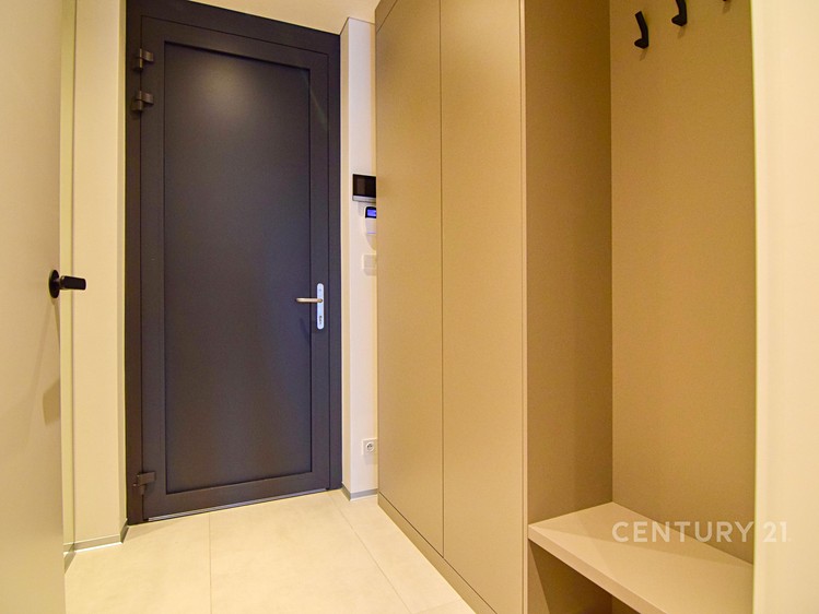 Pronájem bytu 3+kk, 101 m² (16 z 19)