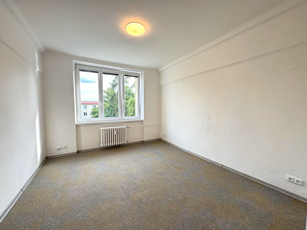 Pronájem bytu 2+1 55 m² – fotografie 2