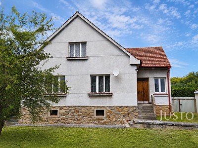 Prodej  rodinného domu 514 m², pozemek 5 451 m²