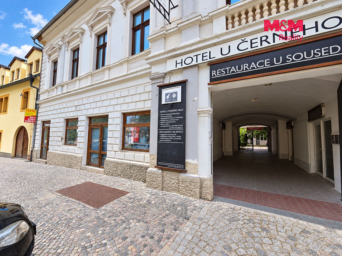 Pronájem obchodního prostoru 74 m² – fotografie 2