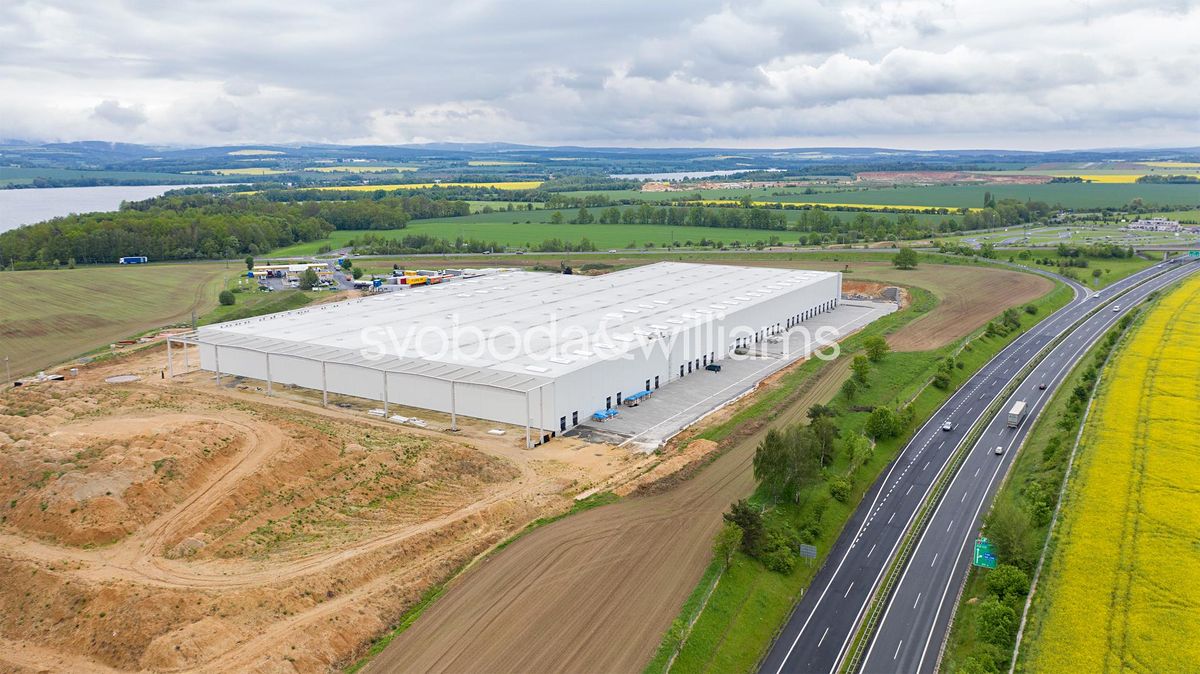Pronájem výrobní haly, prostoru 20821 m² – fotografie 2