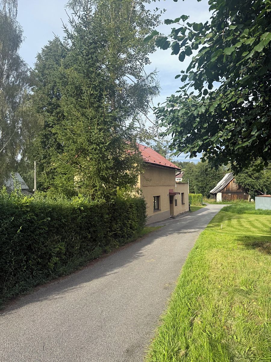 Prodej rodinného domu 100 m², pozemek 326 m² – fotografie 4