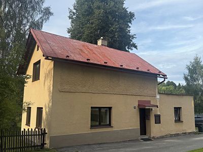 Prodej rodinného domu 100 m², pozemek 326 m²