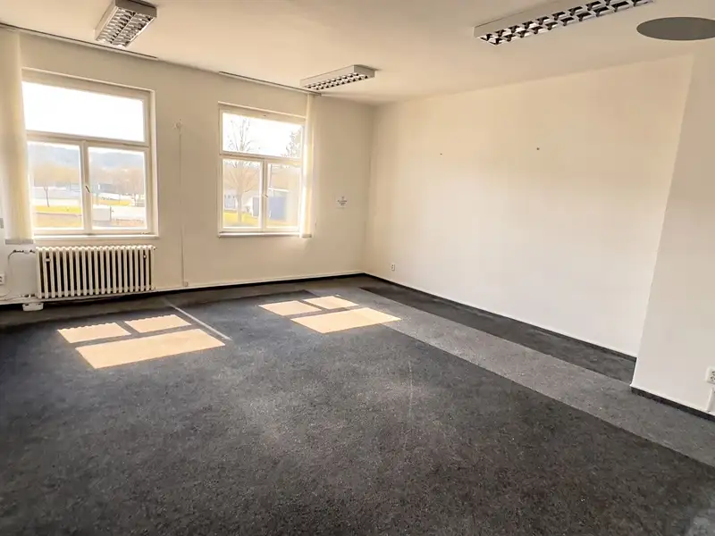 Pronájem kanceláře 31 m², Praha – náhled fotky 3
