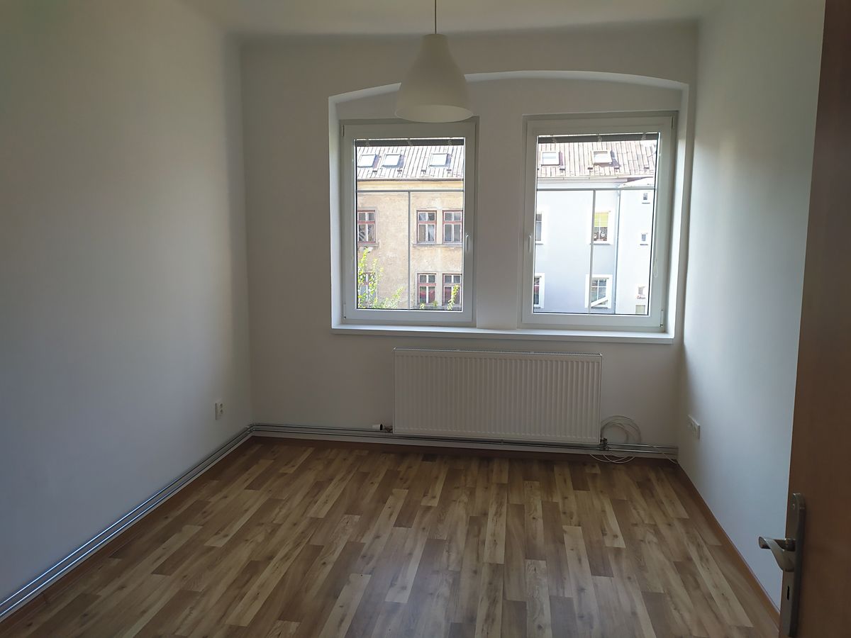 Pronájem bytu 3+1 61 m² – fotografie 5