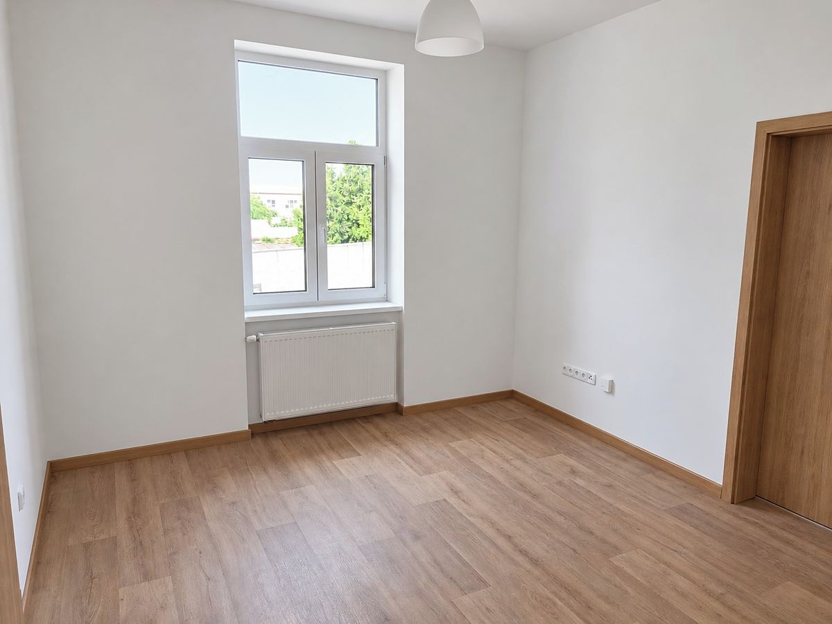 Pronájem bytu 2+kk 40 m² – fotografie 5