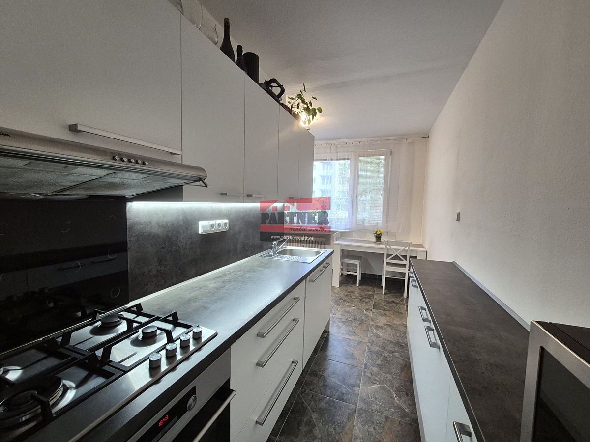 Pronájem bytu 3+1 65 m² – fotografie 3