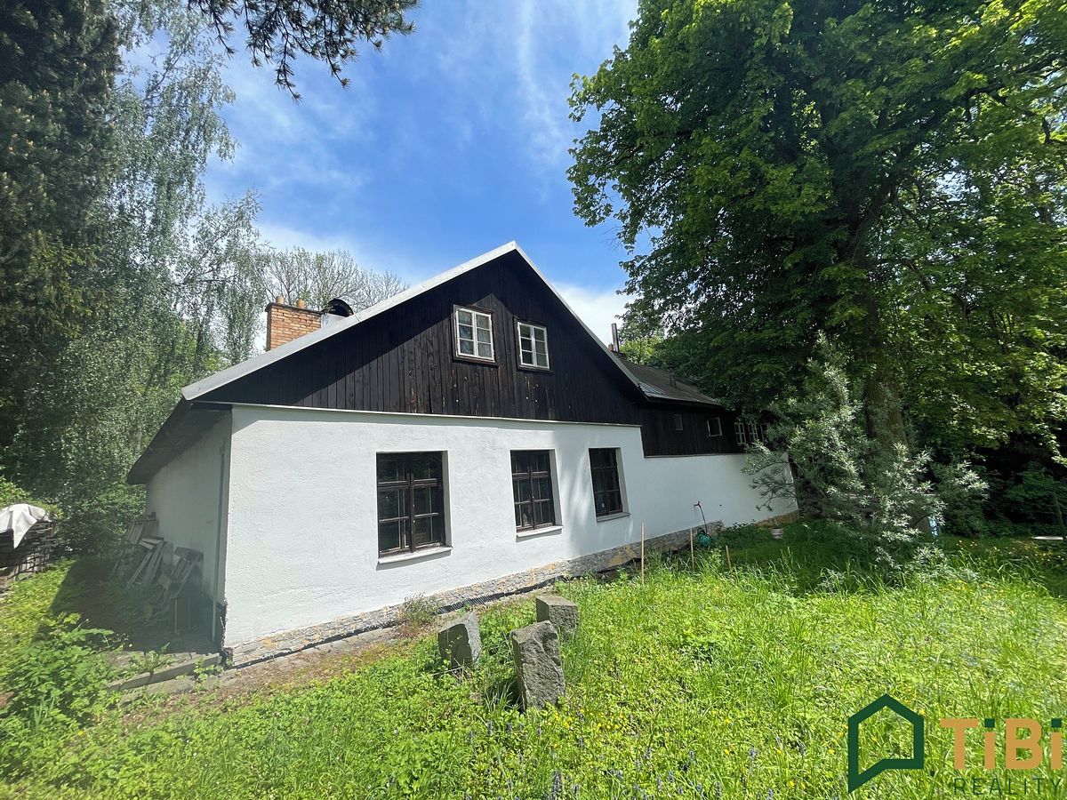 Prodej rodinného domu 120 m², pozemek 2470 m²