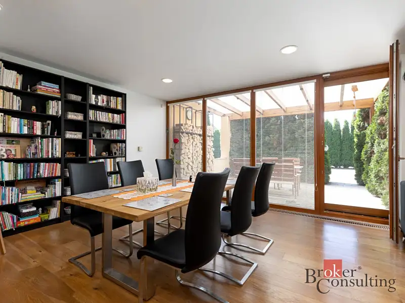 Prodej rodinného domu 176 m², pozemek 1425 m², Opava – náhled fotky 3