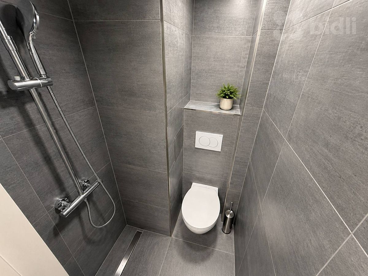 Pronájem bytu 1+kk 17 m² – fotografie 5