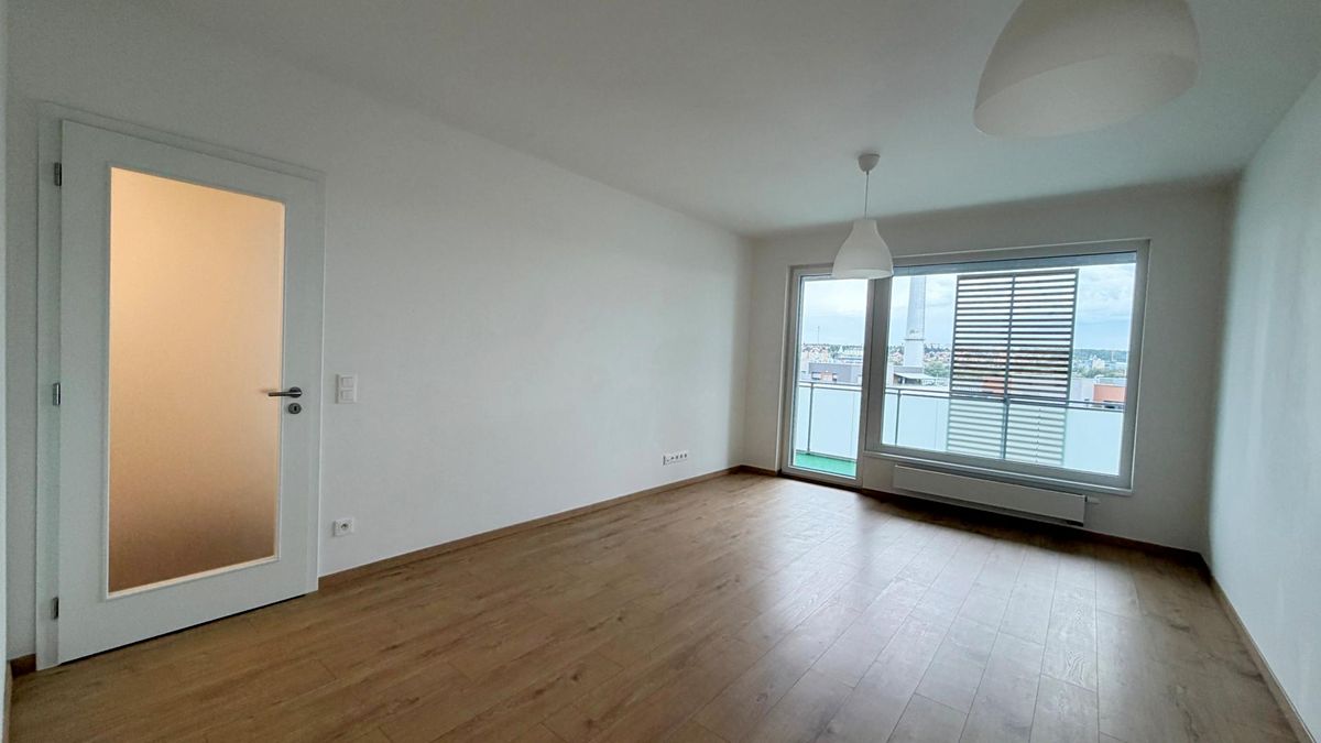 Pronájem bytu 2+kk 52 m² – fotografie 2