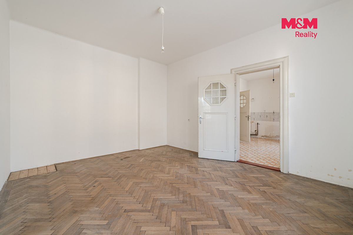 Prodej rodinného domu 200 m², pozemek 248 m² – fotografie 4