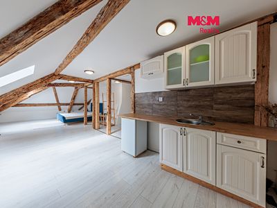Prodej činžovního domu 327 m²