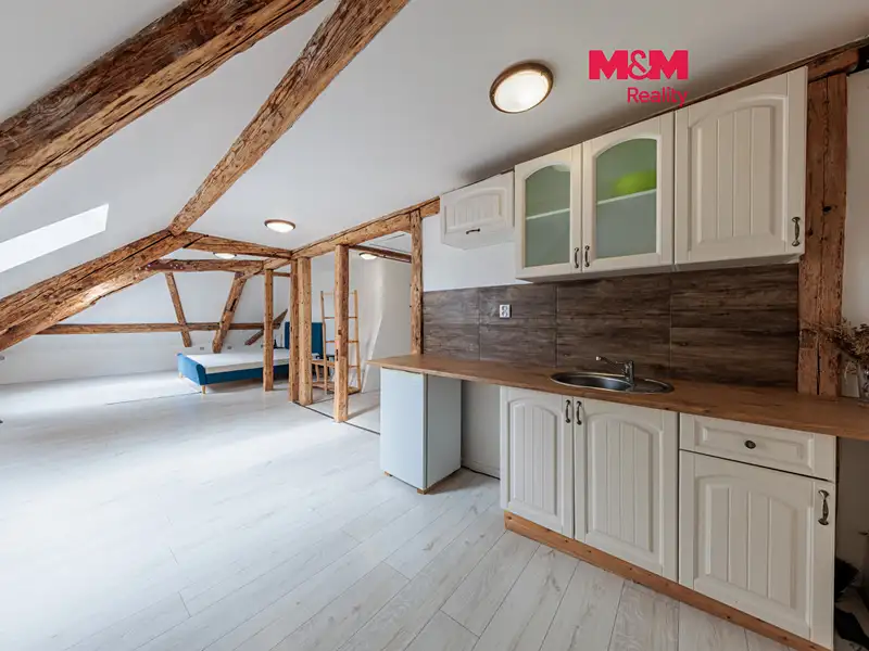 Prodej činžovního domu 327 m², Hroznětín – náhled fotky 1