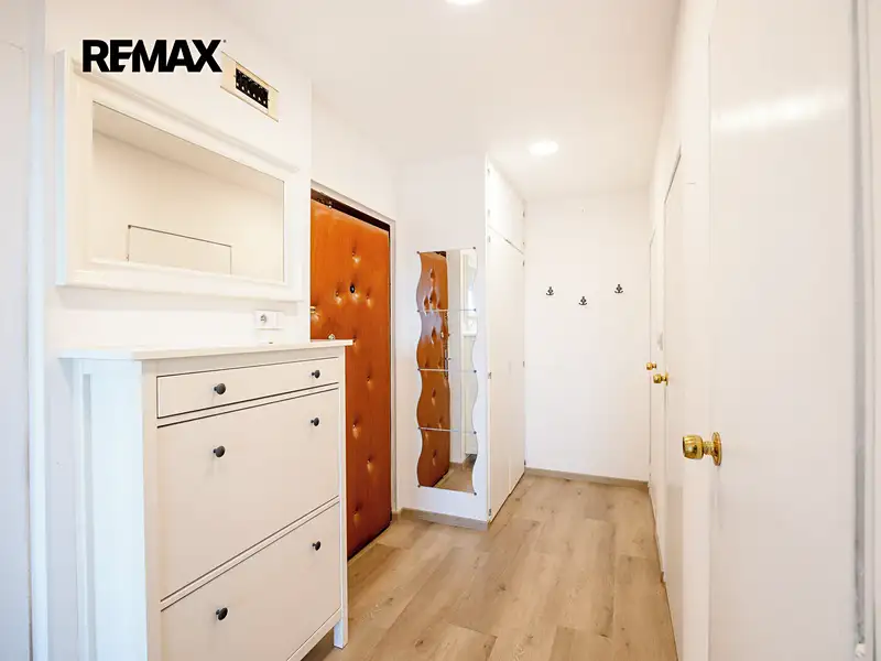 Prodej bytu 3+kk 66 m², Praha – náhled fotky 2