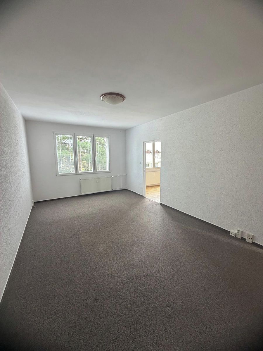 Pronájem bytu 3+1 68 m² – fotografie 4