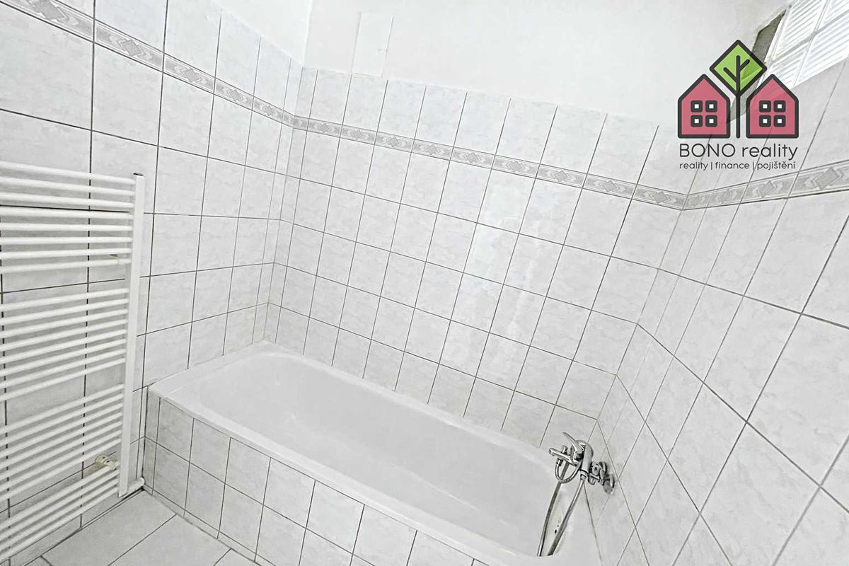 Pronájem bytu 3+1 75 m² – fotografie 3