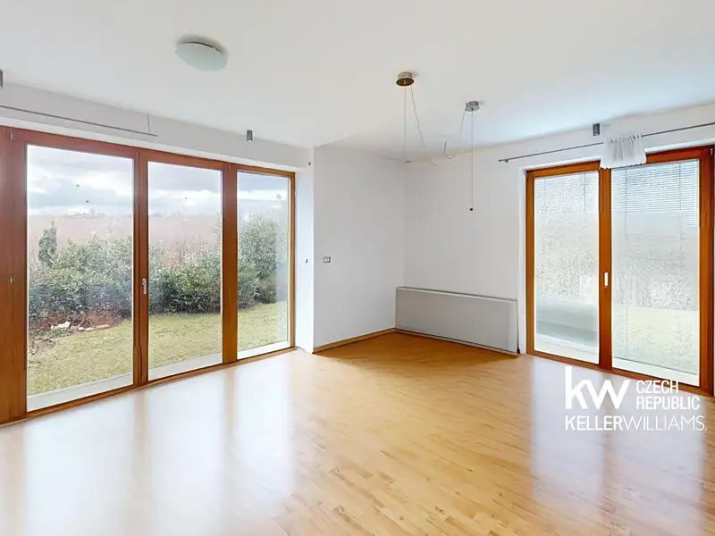 Pronájem rodinného domu 180 m², pozemek 320 m², Trubín – náhled fotky 2