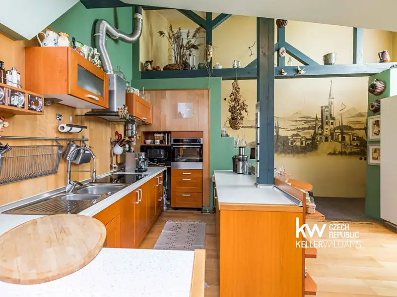 Prodej rodinného domu 450 m², pozemek 1416 m², Teplice – náhled fotky 3
