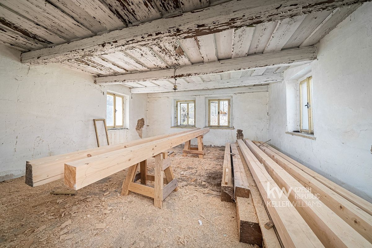Prodej obchodního prostoru 105 m² – fotografie 5