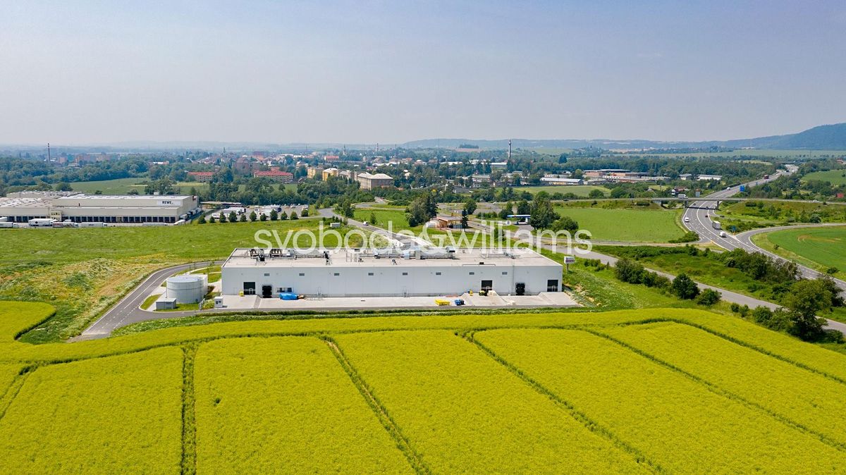 Pronájem výrobní haly, prostoru 8791 m²