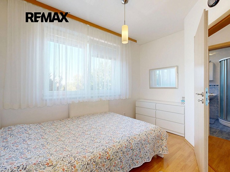 Prodej domu, 100 m² (12 z 37)