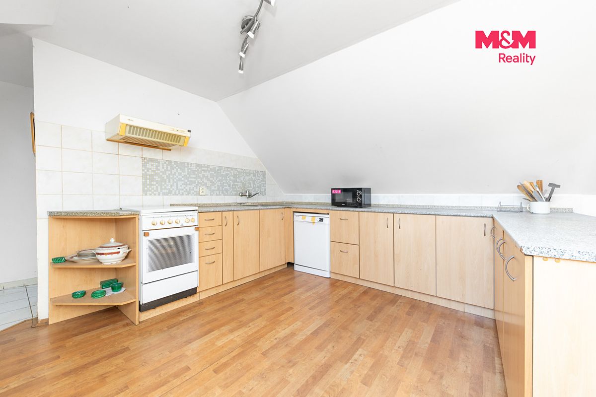 Prodej chalupy 237 m², pozemek 290 m² – fotografie 3