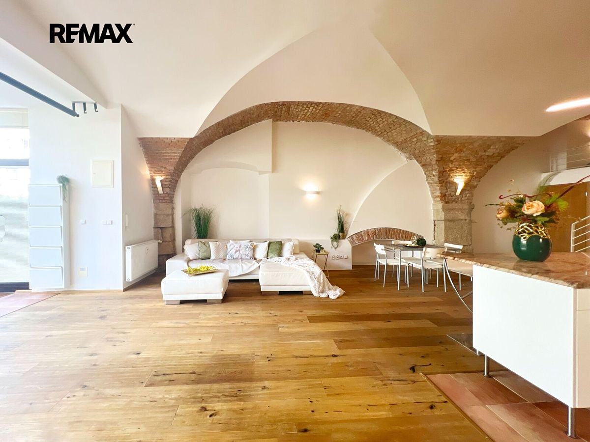 Prodej bytu atypický 97 m² – fotografie 4