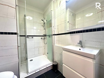 Pronájem bytu 1+1, 33 m² (3 z 7)